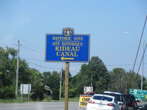 Locks & storm Kingston 001